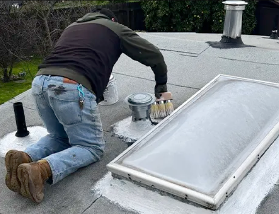 Professional Flat Roof Repair and Installation in Sacramento, CA